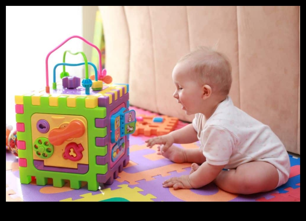 תענוגות חושים איך לבחור צעצועים שממריצים את התפתחות התינוק שלך 2 תענוגות חושים: גירוי משחק עם הצעצועים האהובים על התינוק