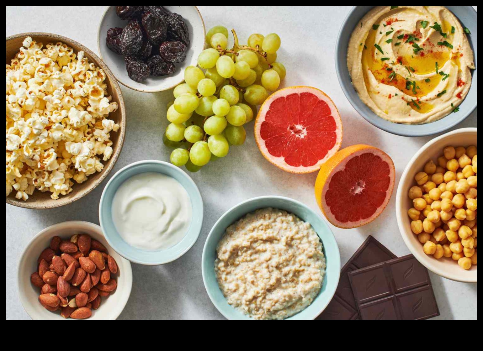 10 חטיפים בריאים דלי שומן שיישארו שבעים 2 אומנות החטיף דל שומן: טעים ומשביע