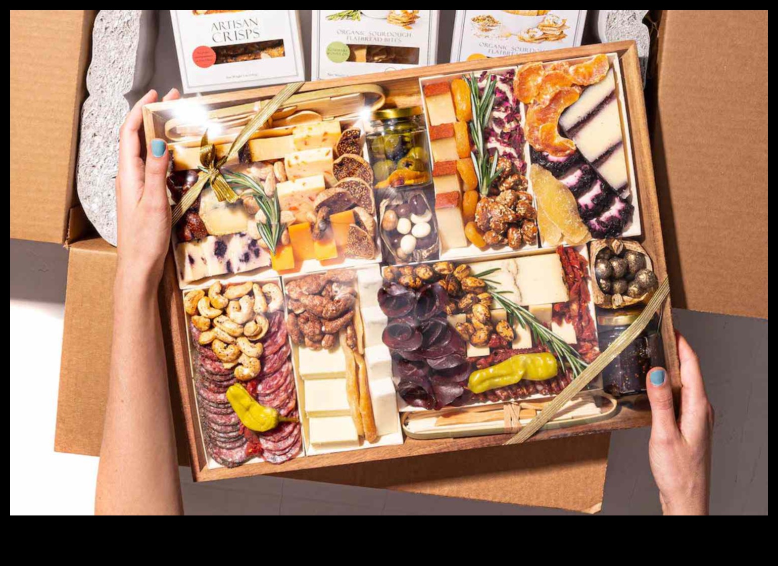 מתנות גורמה לחגים טעימים לאניני טעם 3 חגיגות טעמים: מתנות גורמה לאניני טעם קולינריים