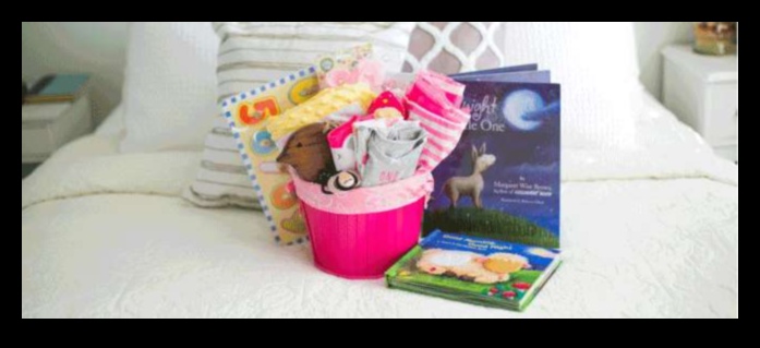 מצפה לאמא ולתינוק במקלחת קסומה עם מתנות מענגות 1 מצפה לקסם: מקלחים את אמא ותינוק בהנאה